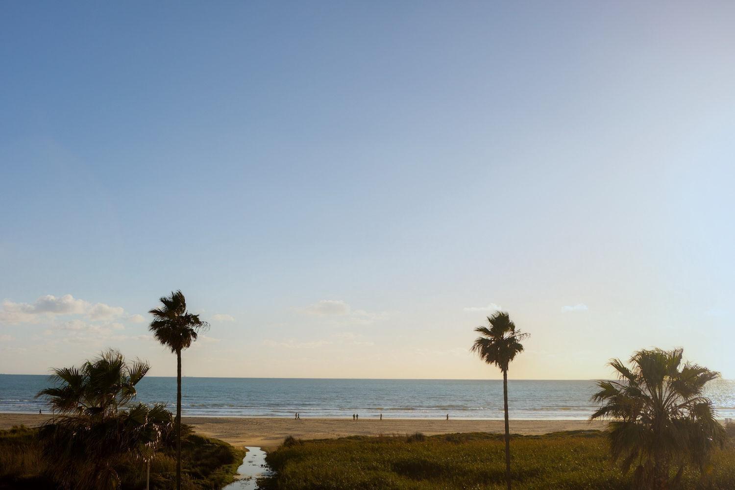 Hotel Playa Conil - Beachfront Studios & Suites Conil De La Frontera Εξωτερικό φωτογραφία